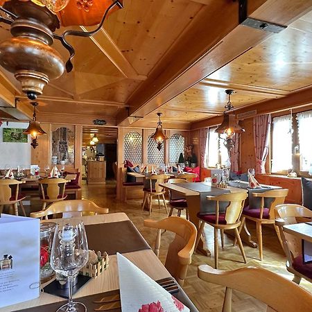 Hotel Hirschen Menzenschwand-Hinterdorf 외부 사진