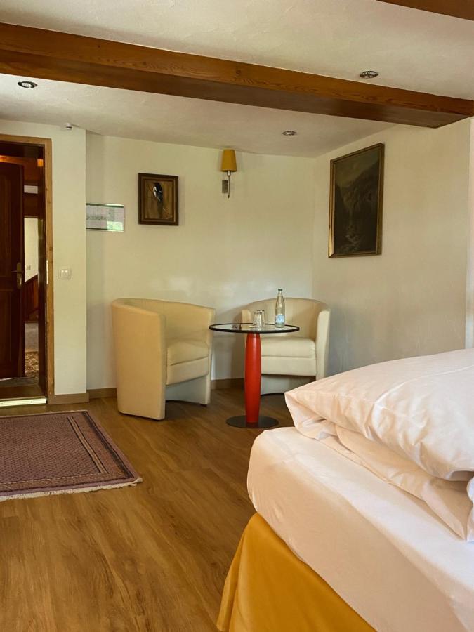 Hotel Hirschen Menzenschwand-Hinterdorf 외부 사진